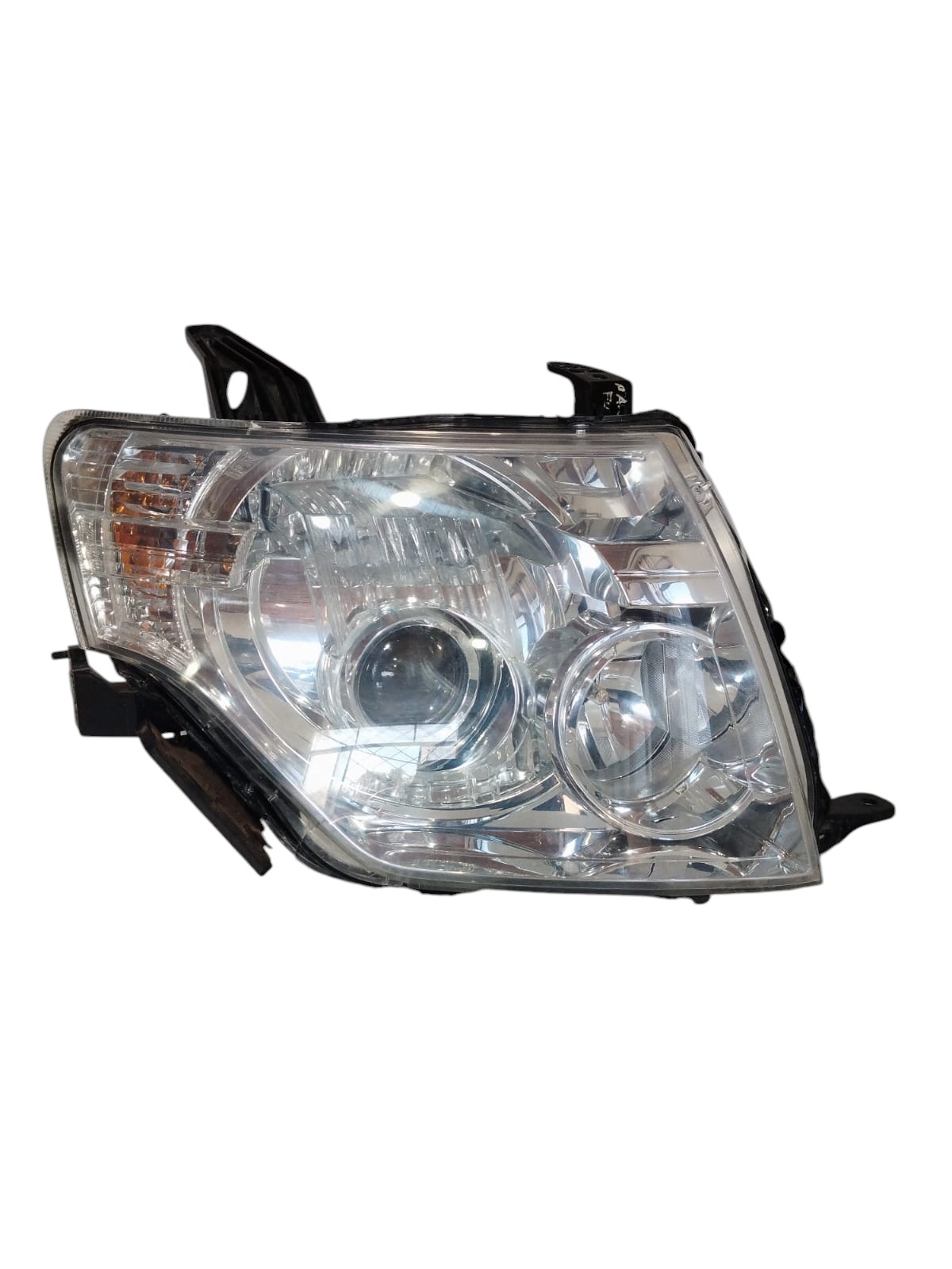 FAROL PAJERO FULL 2008 2016 CROM C.XENON LD COD 46935 (2)