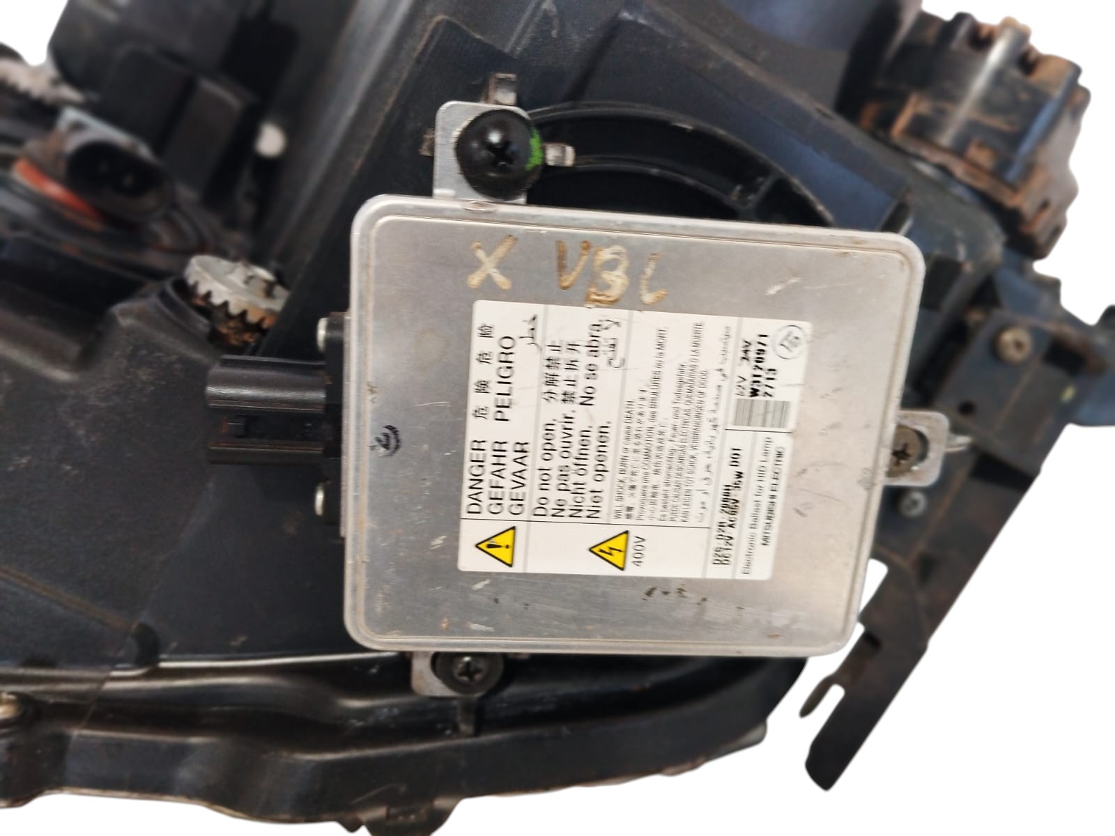FAROL PAJERO FULL 2008 2016 CROM C.XENON LD COD 46935 (7)