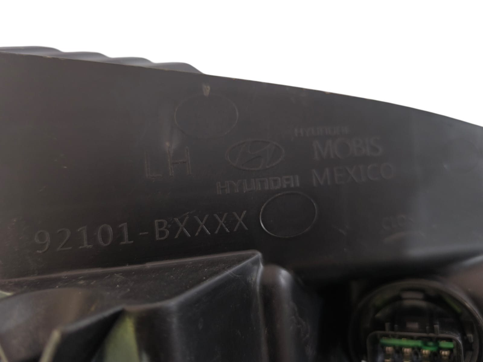 FAROL CRETA 2021 2023 COM LED COM DIRECIONAL ESQUERDO (10)