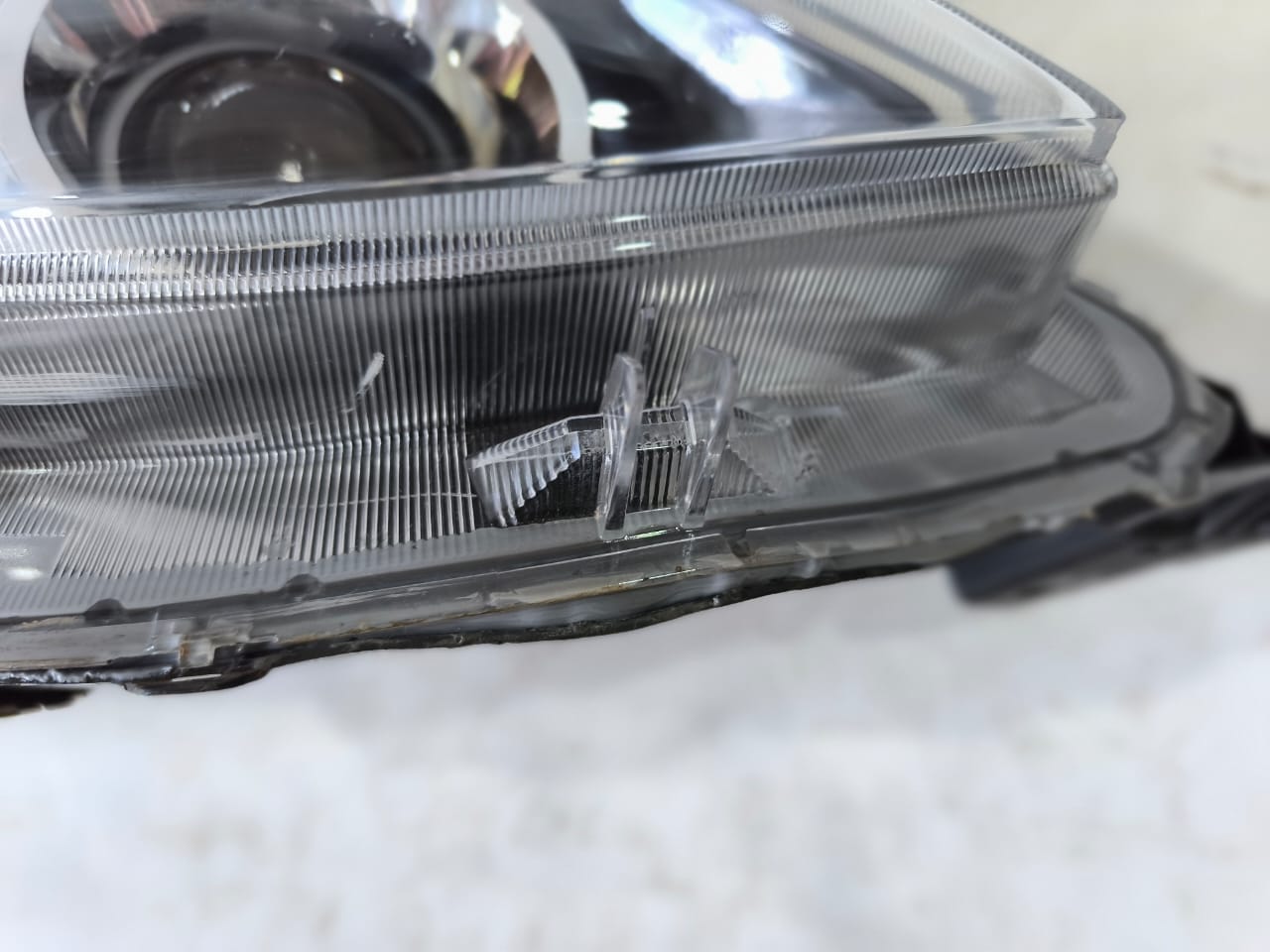 FAROL SW4 2012 2015 COM XENON SEM REATOR DIREITO (11)