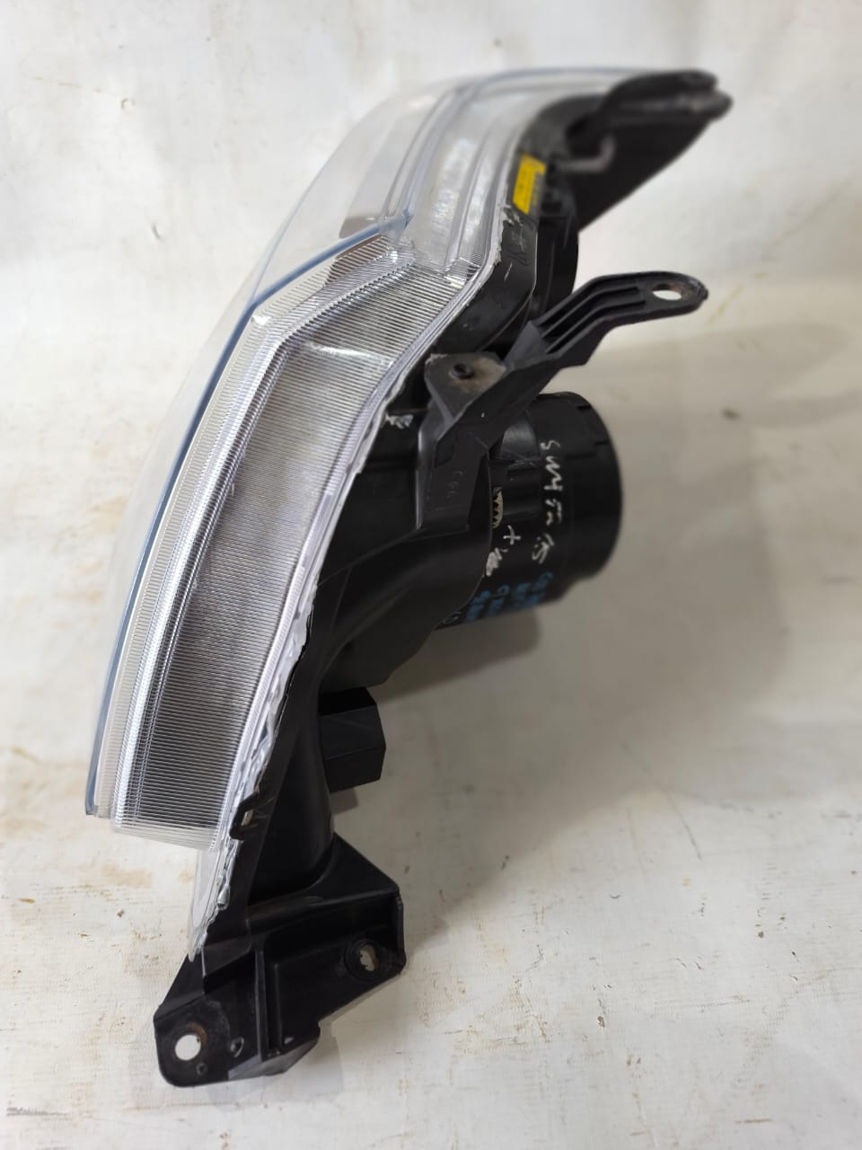 FAROL SW4 2012 2015 COM XENON SEM REATOR DIREITO (6)