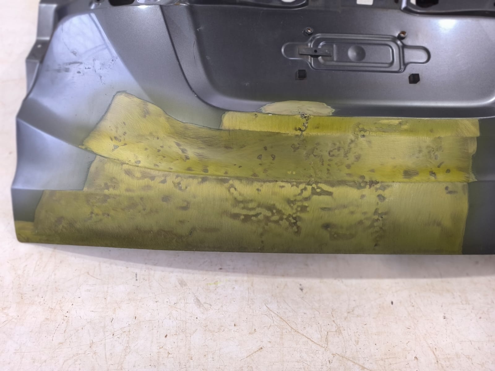 TAMPA TRASEIRA HRV 2015 2021 SEM FURO CAMERA RE (3)